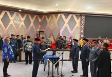 Gubernur Papua Barat Lantik 2 Kepala Dinas dan 1 Kepala Biro Gubernur Papua Barat Lantik 2 Kepala Dinas dan 1 Kepala Biro