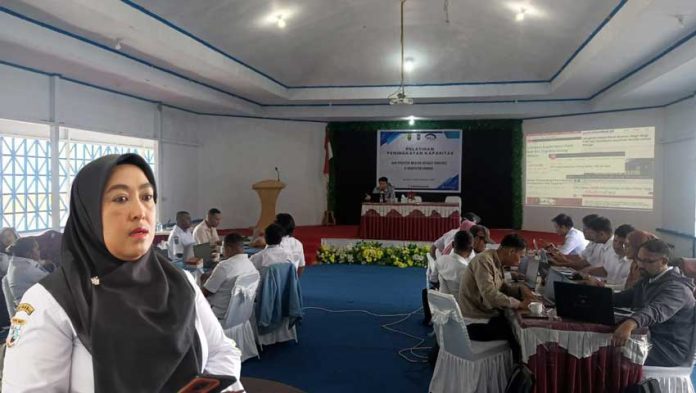 pelatihan-dinas-pemberdayaan-masyarakat-kaimana 22 Operator Kaimana Ikut Pelatihan Aplikasi Sistem Keuangan Desa