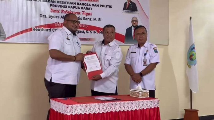 sertijab-kaban-kesbangpol-papua-barat Sertijab Kaban Kesbangpol Papua Barat