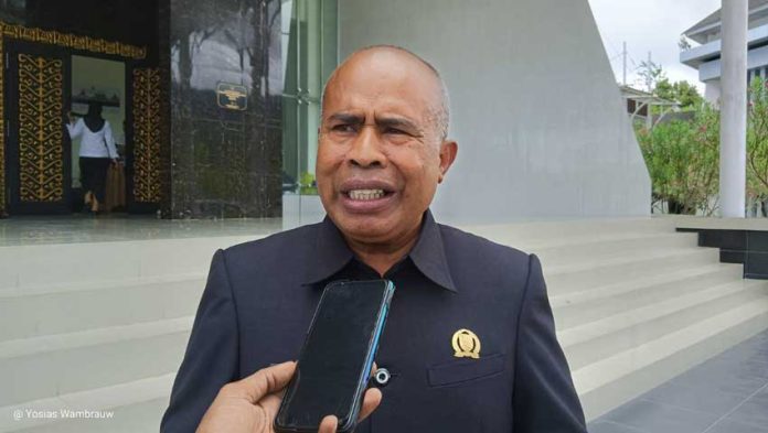 Ketua DPR Kabupaten Kaimana Ingatkan Pemkab Tenggat RAPBD 2026