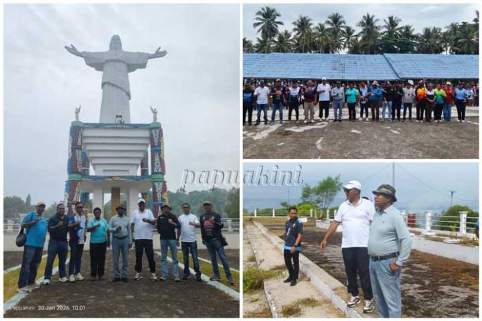 Gubernur-Wakil-Gubernur-Papua-Barat-bersih-Mansinam-HUT-PI-171 Pemprov Papua Barat Kerja Bakti Bersih-bersih Pulau Mansinam Jelang HUT PI ke 171