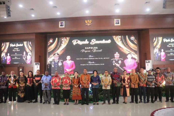 Pisah Sambut Kapolda Papua Barat