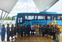 SMA Keberbakatan Olahraga Papua Barat Dapat Bantuan Bus Sekolah SMA Keberbakatan Olahraga Papua Barat Dapat Bantuan Bus Sekolah