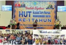Hadiri Ibadah Syukur HUT 1 Klasis GPI Papua, Gubernur Papua Barat Ingatkan Peran Gereja Hadiri Ibadah Syukur HUT 1 Klasis GPI Papua, Gubernur Papua Barat Ingatkan Peran Gereja