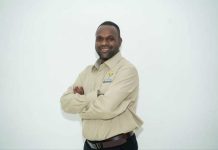 Lamek Dowansiba Ingatkan Proyek 1 M Untuk Kontraktor OAP Lamek Dowansiba Ingatkan Proyek 1 M Untuk Kontraktor OAP