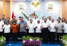 27 April Peluncuran Program 21 Ribu Rumah se Tanah Papua 27 April Peluncuran Program 21 Ribu Rumah se Tanah Papua