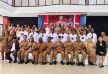 Lantik 8 Kepala Kampung, Bupati Kaimana Ingatkan Jabatan Pengabdian Lantik 8 Kepala Kampung, Bupati Kaimana Ingatkan Jabatan Pengabdian