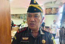 Kajati Papua Barat Minta Masyarakat Lapor Indikasi Oknum Jaksa Nakal Kajati Papua Barat Minta Masyarakat Lapor Indikasi Oknum Jaksa Nakal