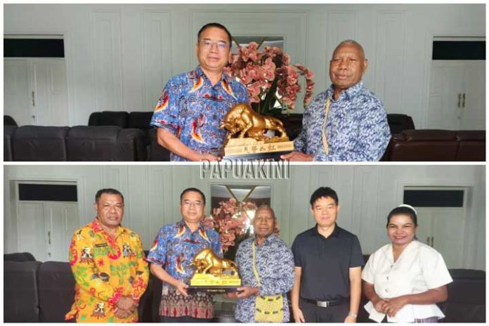 Conch-West-Papua-Cement-dan-Gubernur-Papua-Barat Pimpinan CWPC Silaturahmi Dengan Gubernur Papua Barat