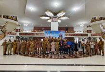 Kebakaran di TPA Sowi Gunung Diduga Sengaja Dilakukan Oknum Tertentu Kebakaran di TPA Sowi Gunung Diduga Sengaja Dilakukan Oknum Tertentu