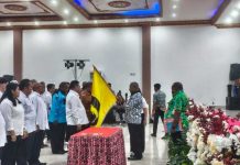 Gubernur Papua Barat Minta LP3KD Perkuat Pembinaan Umat Gubernur Papua Barat Minta LP3KD Perkuat Pembinaan Umat