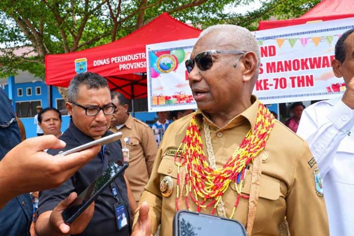 KPK Soroti Bansos, Gubernur Papua Barat Ketatkan Syarat Proposal Hibah