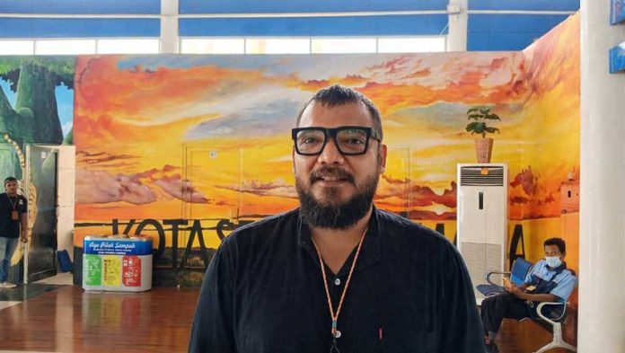 Kepala-Bagian-Kesra-Setda-Kaimana-Yoyon-Fahri-Nifsu Pemkab Kaimana Kucurkan 1,6 M untuk Program Umrah dan Wisata Rohani Gratis 2026