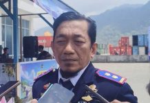 Jarak Pandang Hanya 3 Km, Bandara Kaimana Terancam Tutup Jarak Pandang Hanya 3 Km, Bandara Kaimana Terancam Tutup