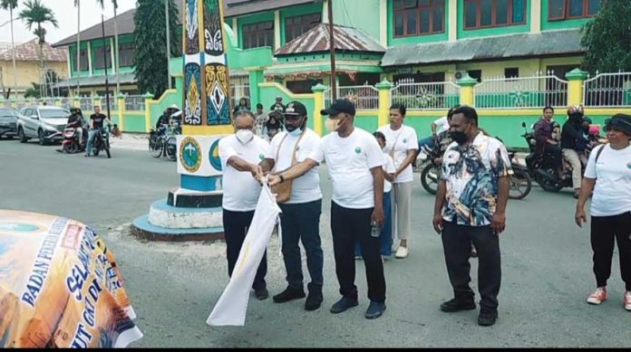 Wakil-Bupati-Kaimana-konvoi-HUT-70-GKI Wabup Kaimana Lepas Konvoi HUT ke 70 GKI di Tanah Papua